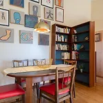 Host Wise - Stunning Modern Flat W Terrace Miramar Gaia