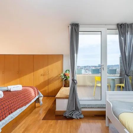 Appartement Host Wise - Stunning Modern Flat W Terrace Miramar Gaia Vila Nova de Gaia