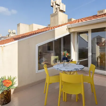 Host Wise - Stunning Modern Flat W Terrace Miramar Gaia Apartament