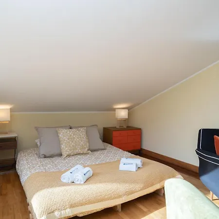 Host Wise - Stunning Modern Flat W Terrace Miramar Gaia Vila Nova de Gaia