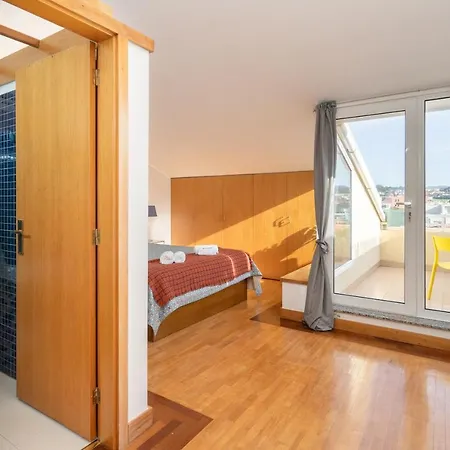 Host Wise - Stunning Modern Flat W Terrace Miramar Gaia Apartament