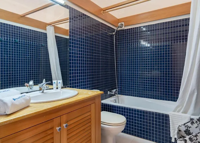 Host Wise - Stunning Modern Flat W Terrace Miramar Gaia * Βίλα Νόβα ντε Γκάια