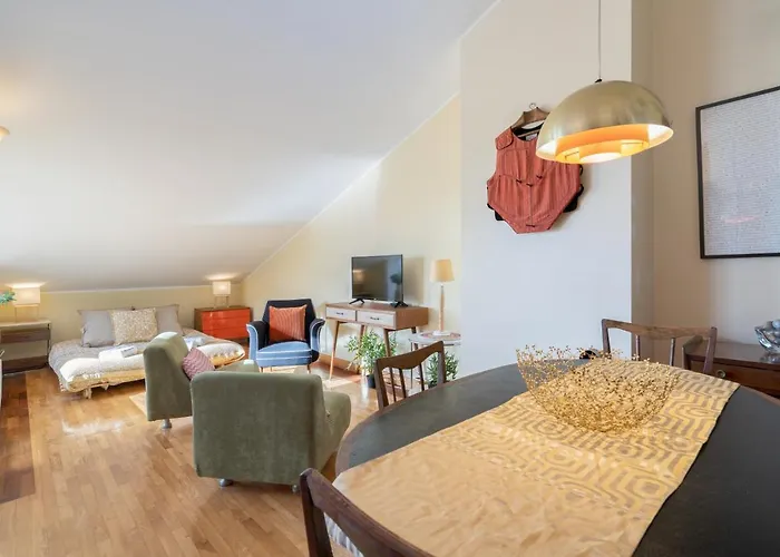 Host Wise - Stunning Modern Flat W Terrace Miramar Gaia Apartment Vila Nova de Gaia